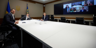 Зеленський запропонував Facebook відкрити офіс в Україні